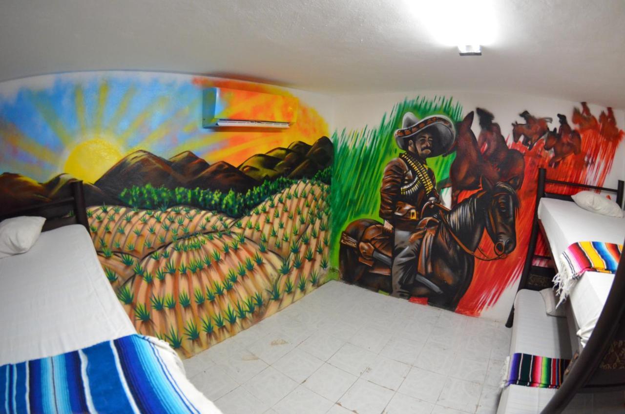Fiesta Party Hostel - Cancún Extérieur photo