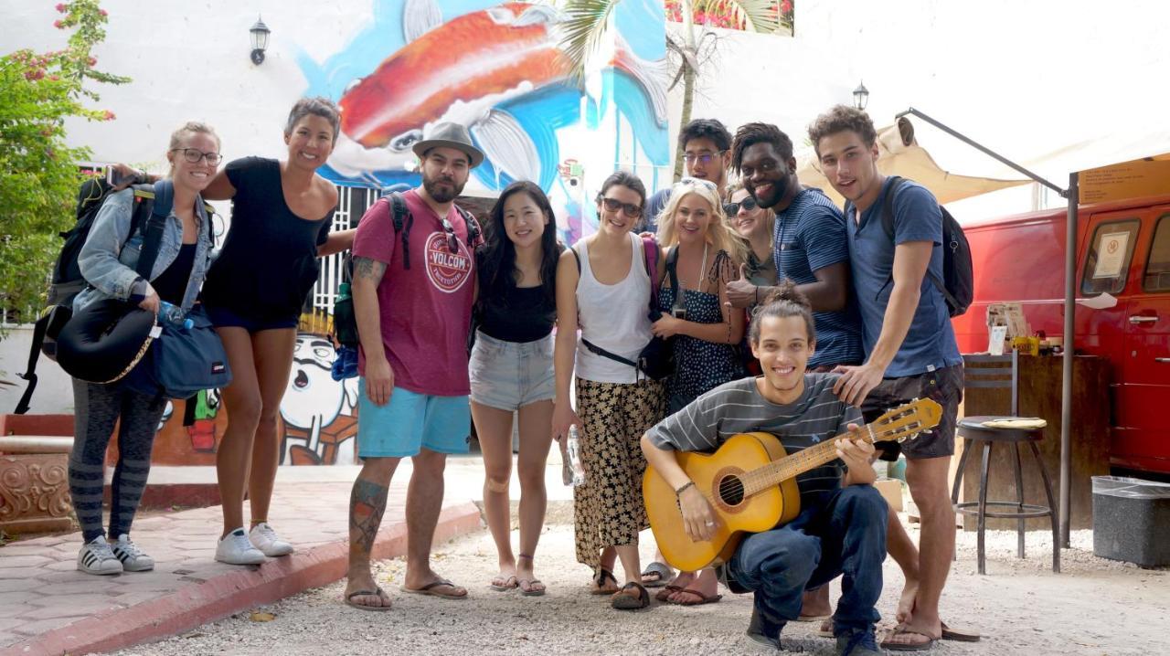 Fiesta Party Hostel - Cancún Extérieur photo