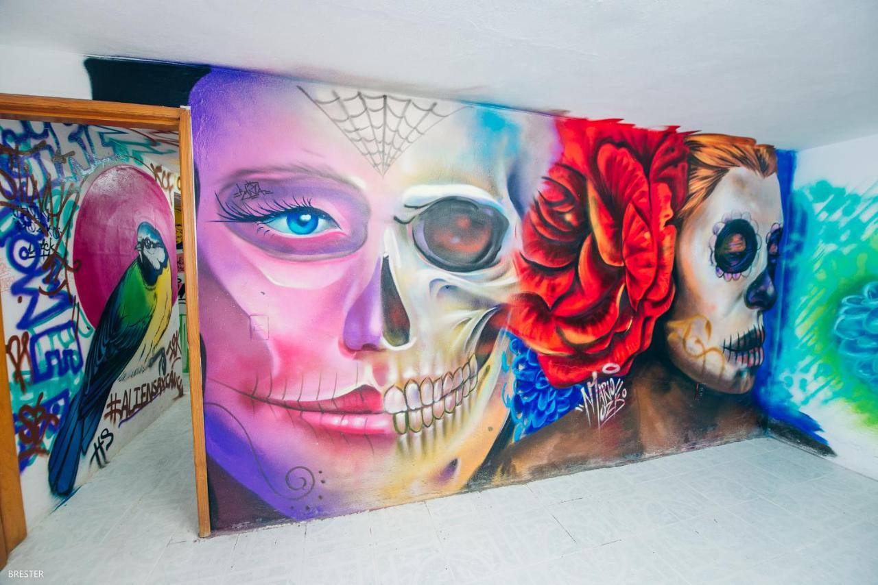 Fiesta Party Hostel - Cancún Extérieur photo